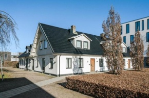 Bright apartment in park environment Lund